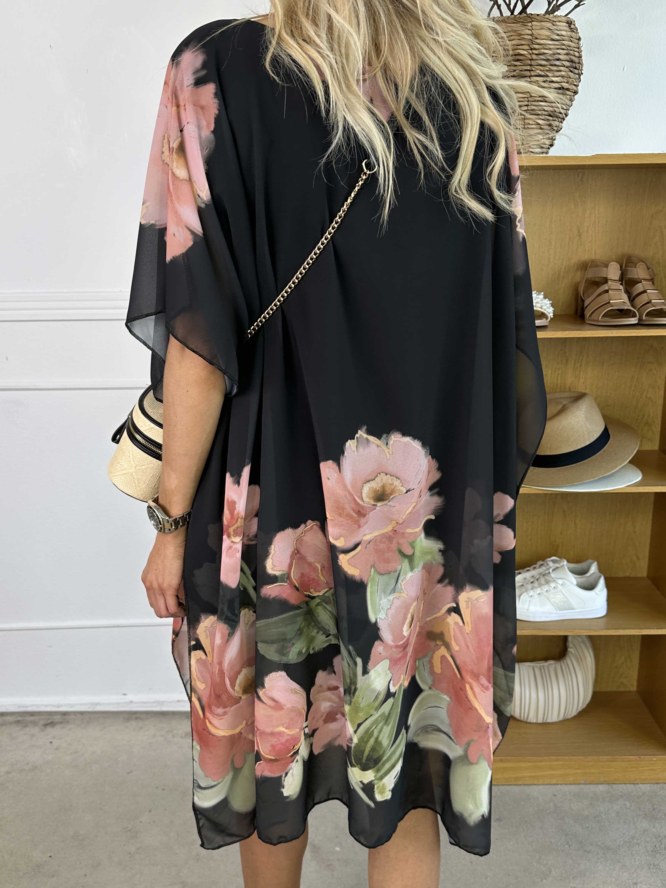 Mirabella - Tunikaklänning med chiffonglager och underkjol i viskos